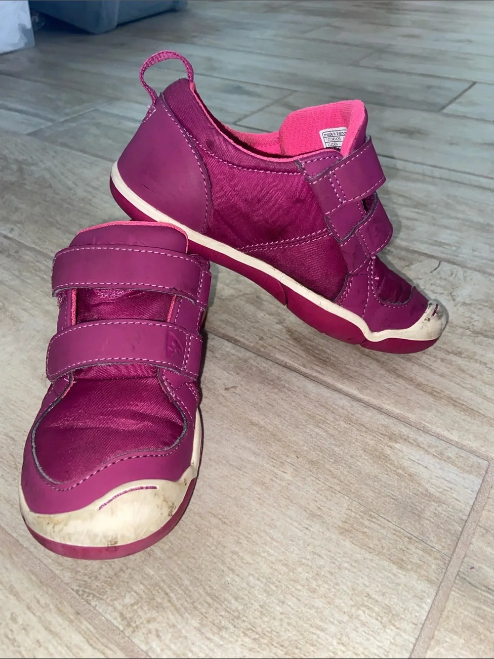 Plae Lucien Kid Pink Festival Fuchsia Velcro Athletic Shoes Size 11.5 Retail $65